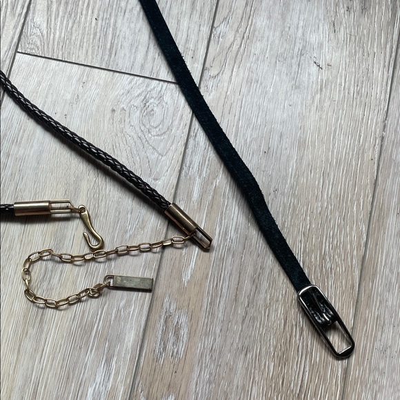 Elegant Women's Black and Brown Belt Set - Picture 16 of 16